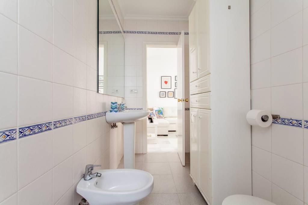 Hostly Rivero 2B Center-Fibre-Communal Terrace-Parking Optional-Cless Sevilla Eksteriør bilde