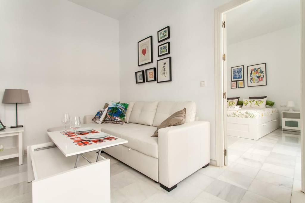 Hostly Rivero 2B Center-Fibre-Communal Terrace-Parking Optional-Cless Sevilla Eksteriør bilde