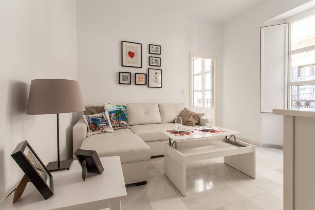 Hostly Rivero 2B Center-Fibre-Communal Terrace-Parking Optional-Cless Sevilla Eksteriør bilde